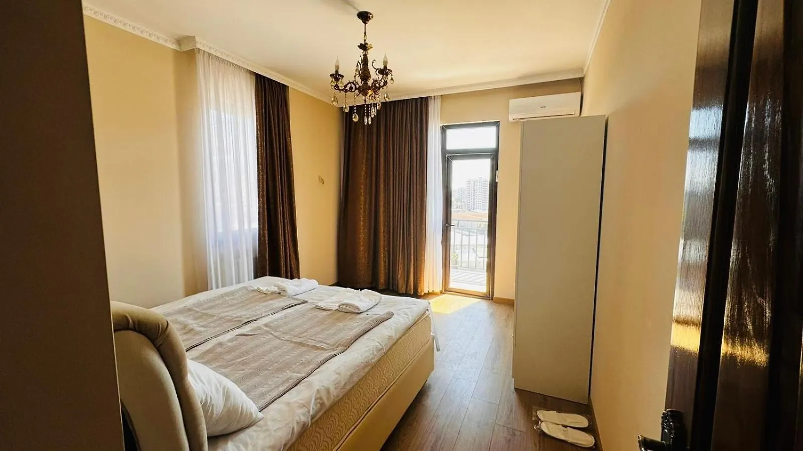 Anna'S Apartment Batumi